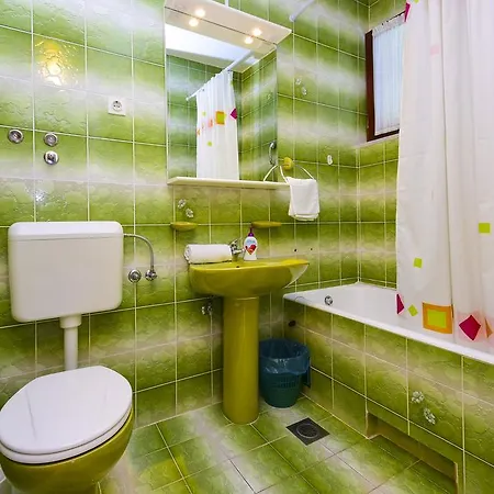 Studio Apartment Dara 1314